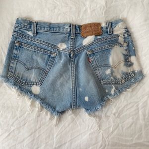 Vintage Levi’s shorts